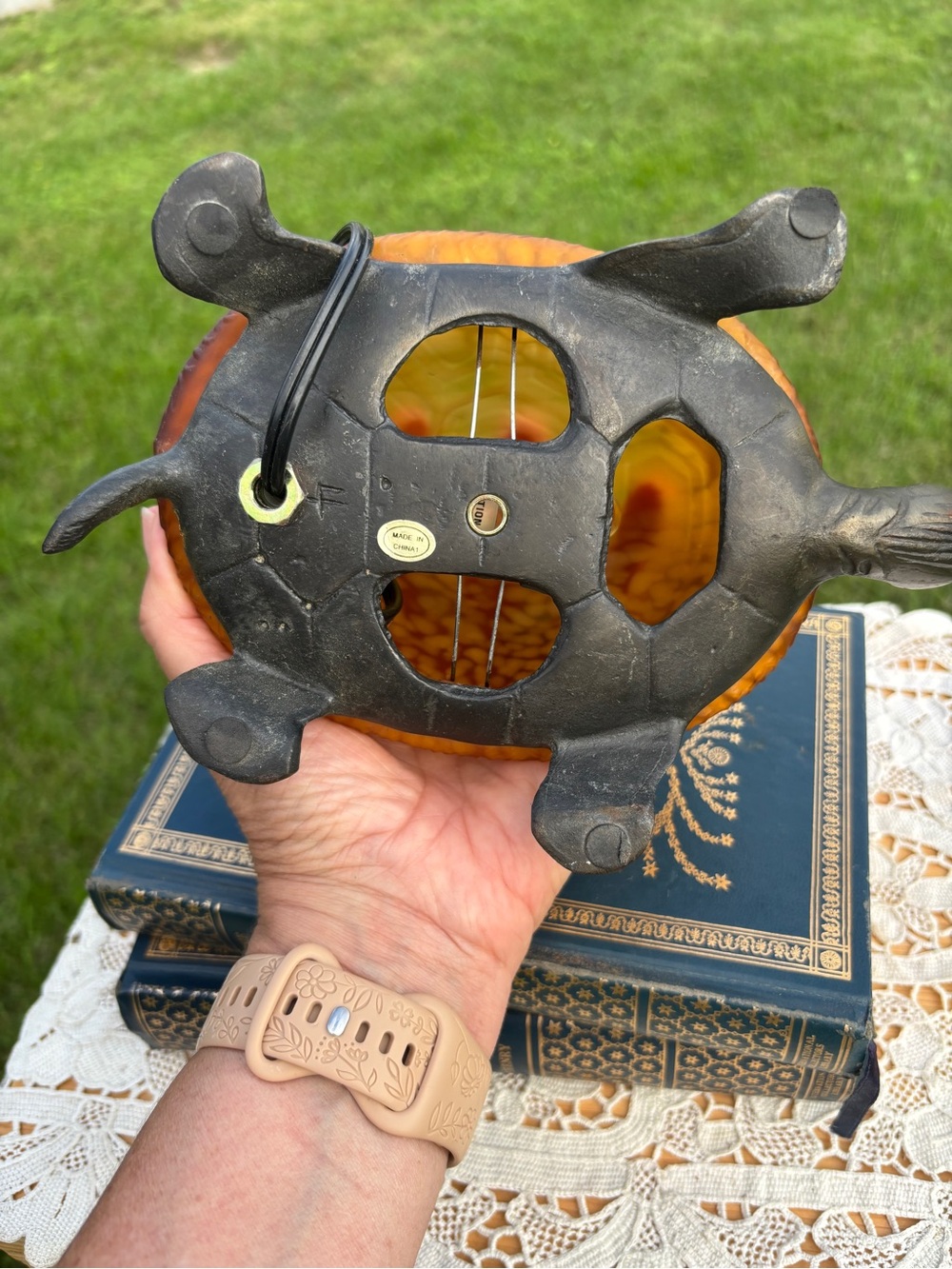 Vintage Turtle Lamp Amber Tiffany Style Glass Brass Base Tortoise Night Light - Picture 8 of 11